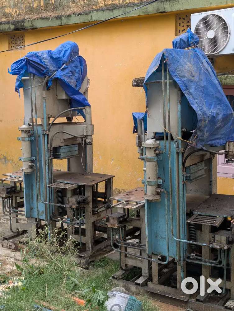Semi Automatic Paver cement Block Making Machine