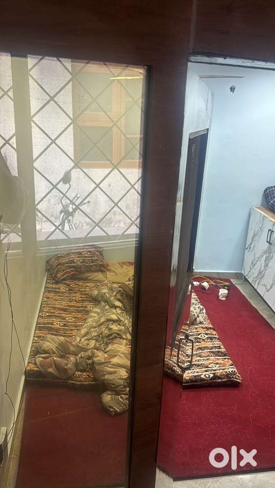 1 room kitchen washroom