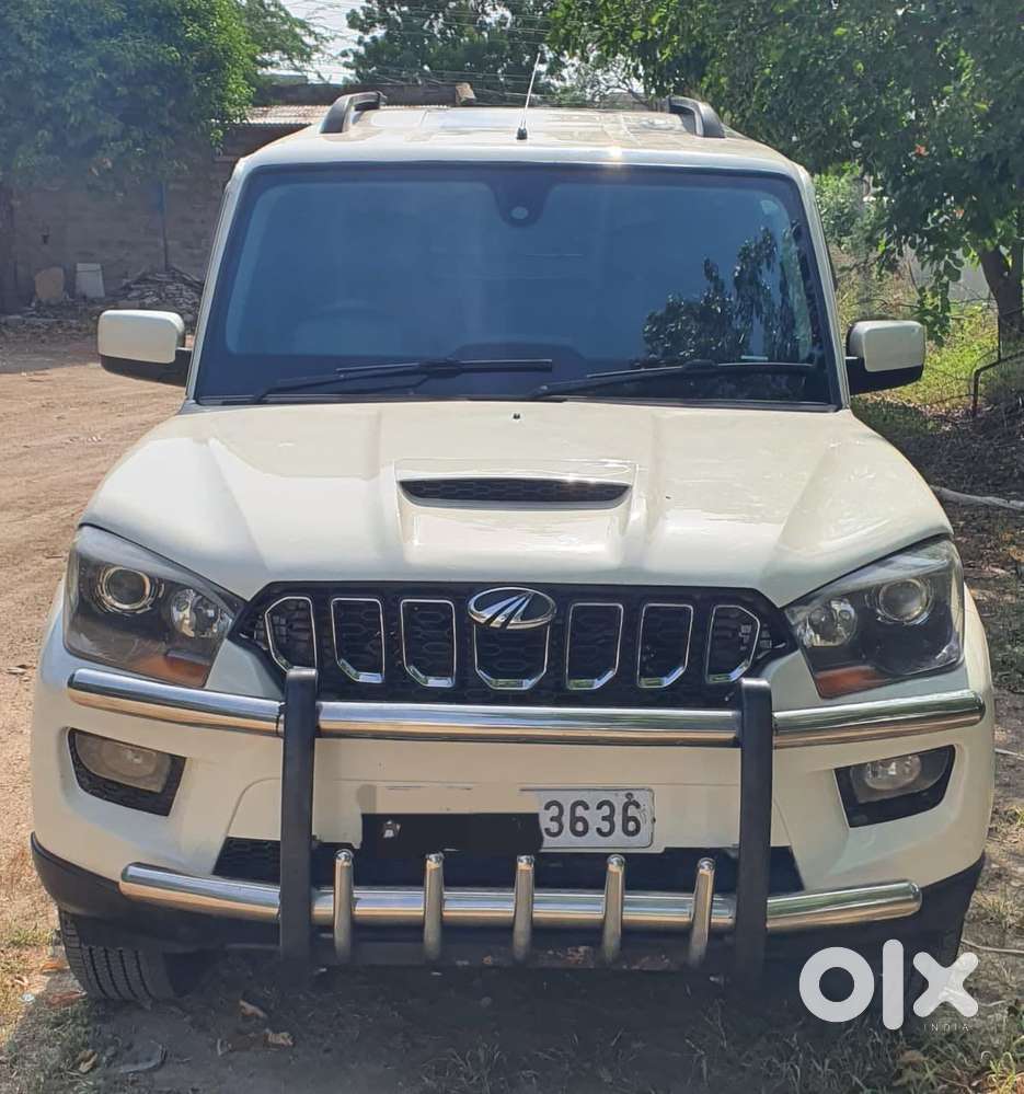 Mahindra Scorpio S10 7 Seater, 2017, Diesel
