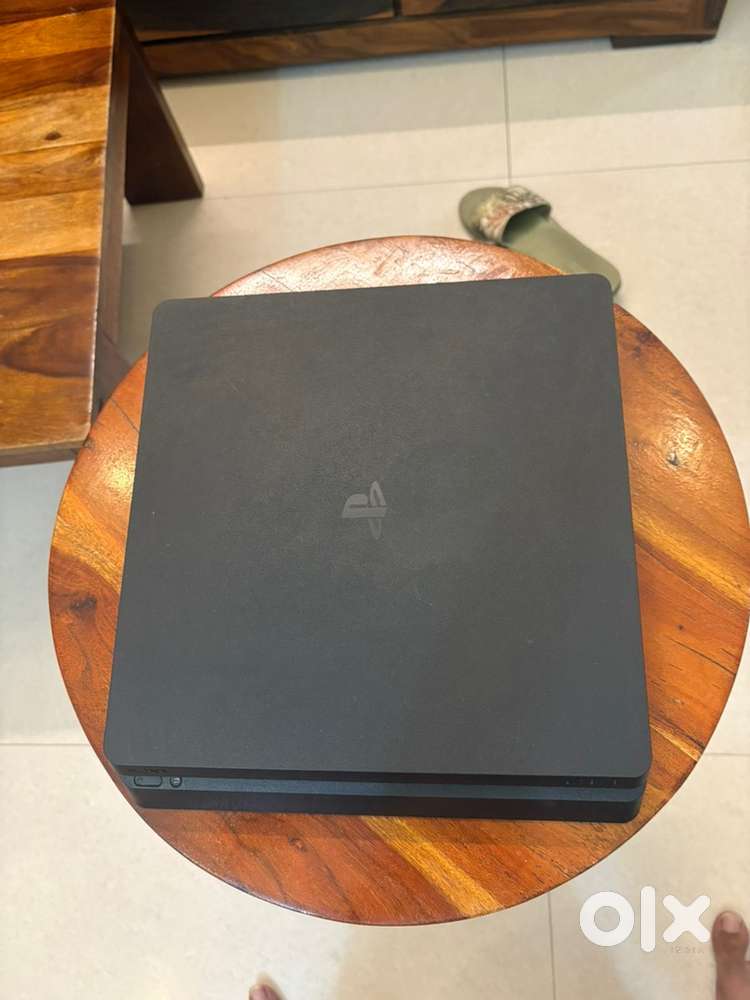 Ps4 slim 1tb