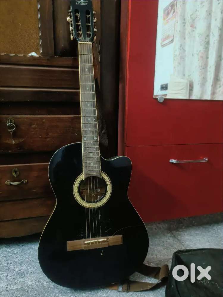 Acoustic Guitar for sale