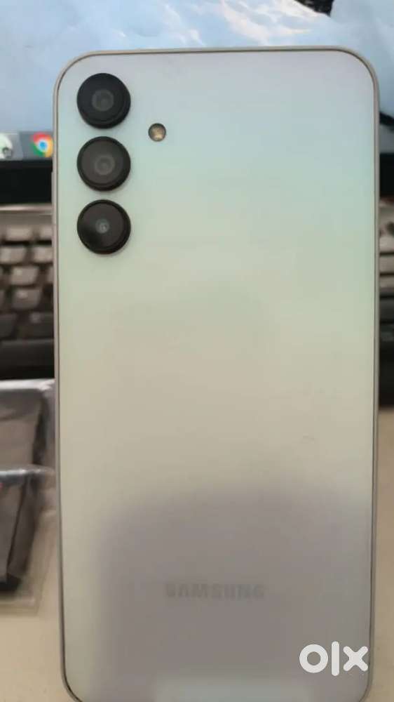 A15 (original bill with box + ear phone)