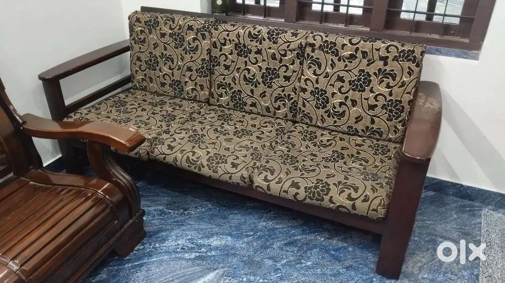 Wooden sofa set / wood living room set