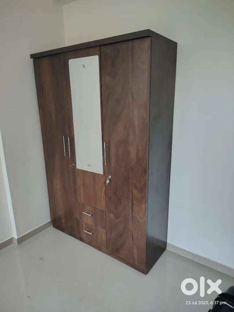 3 door wardrobe new factory