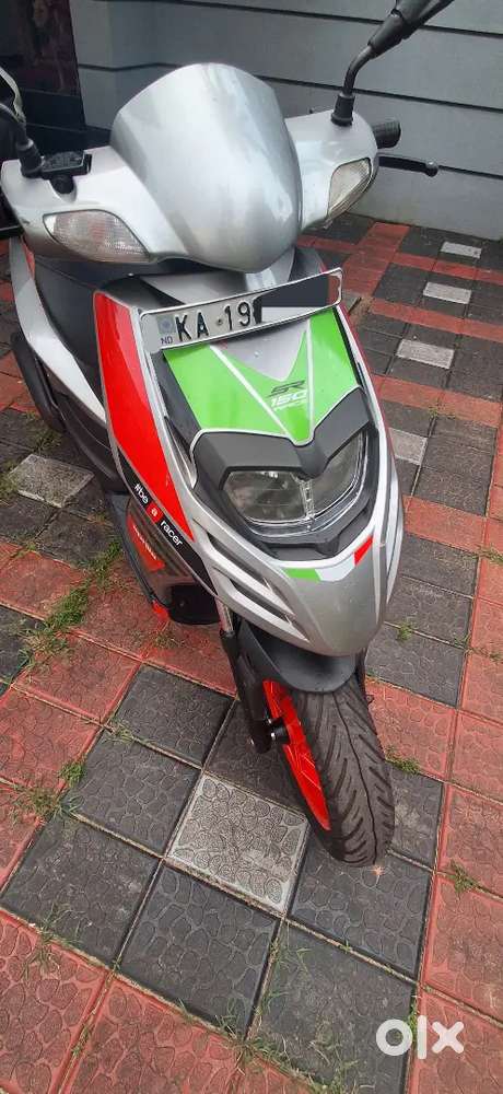 Aprilia SR-150 Race Edition