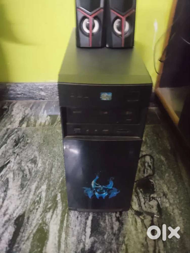 Computer with all accessories