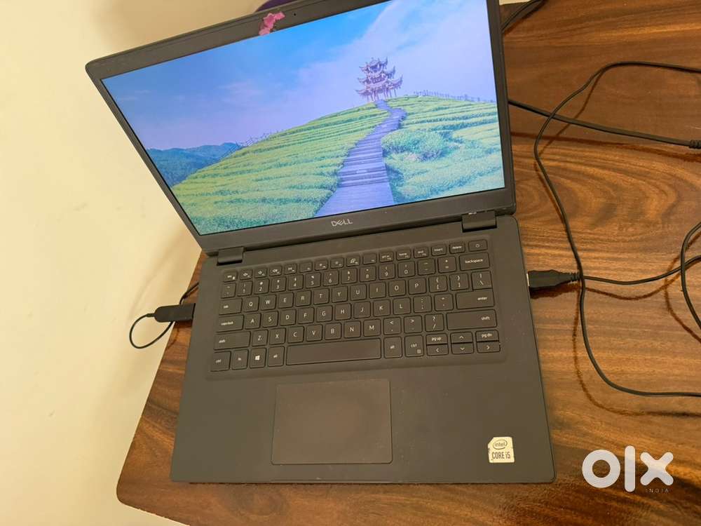 I5 10th Gen Dell Laptop with Charger.