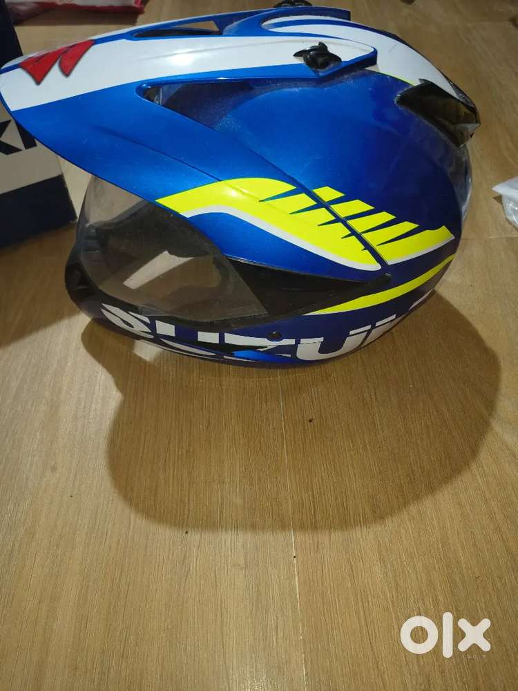 Suzuki racing helmet
