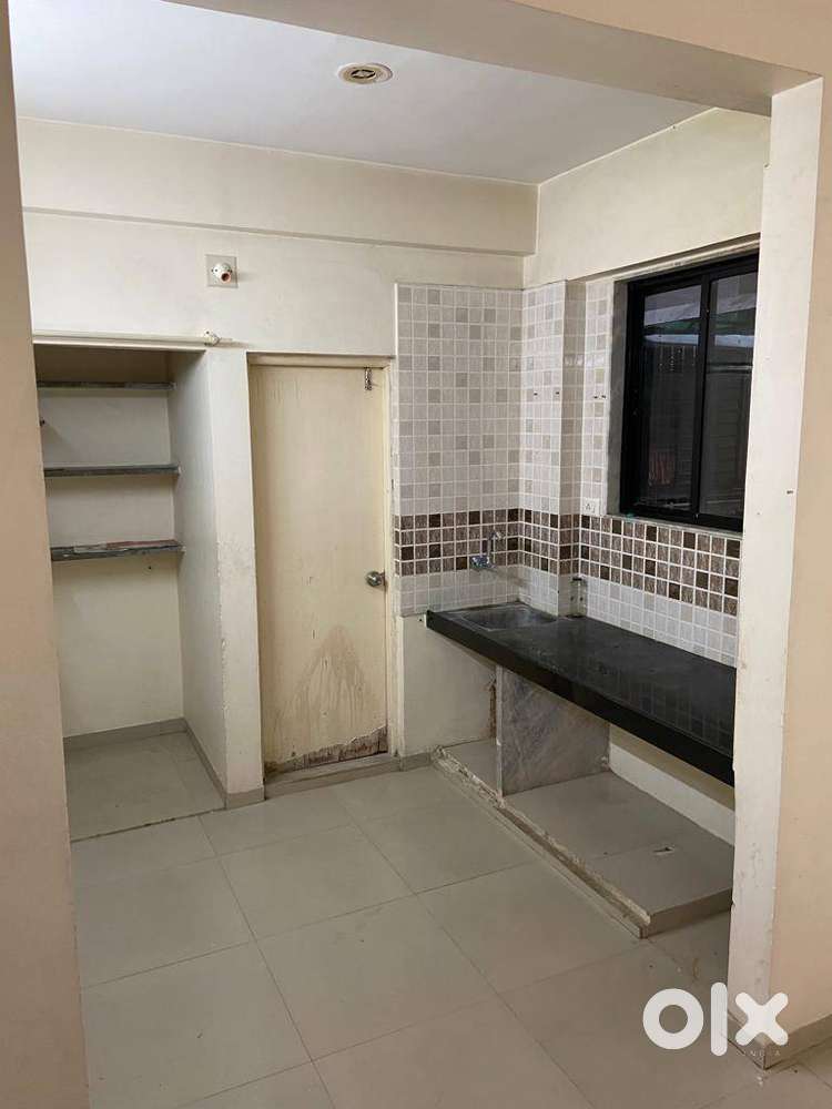 2 BHK FLAT FOR SELL IN VANDEMATRAM @47LAKH