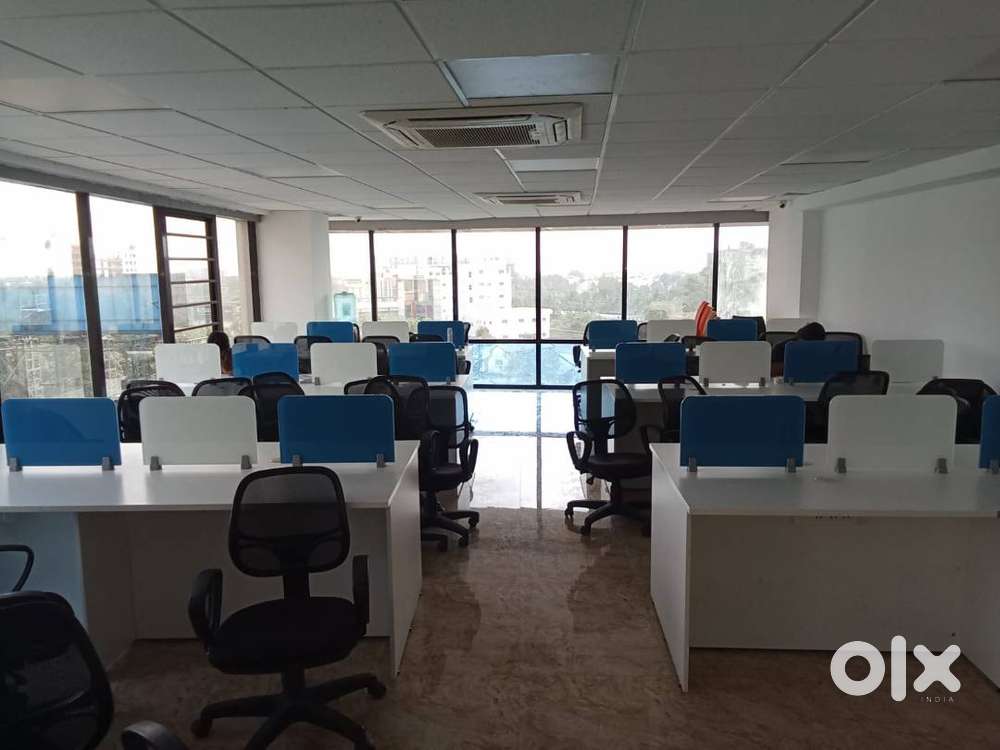 900Sqft , 10 to 15 Work Station in Race Course