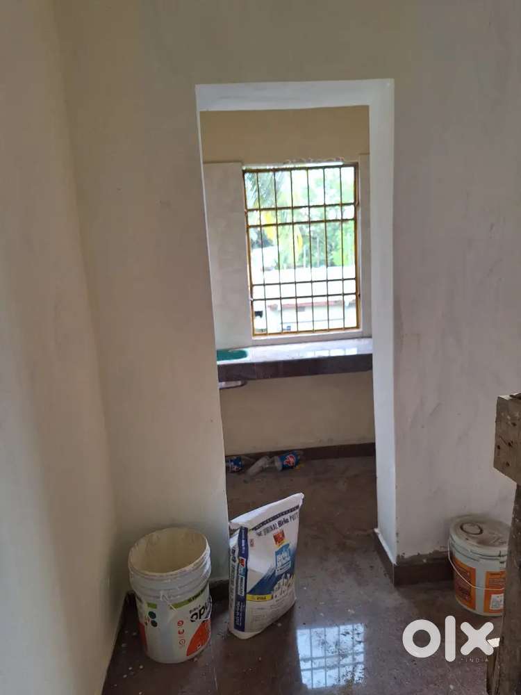 1 bhk with bathroom attached