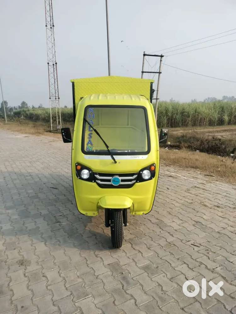 Lease to own model pr vehicle dete hai loader & e  rikshaw