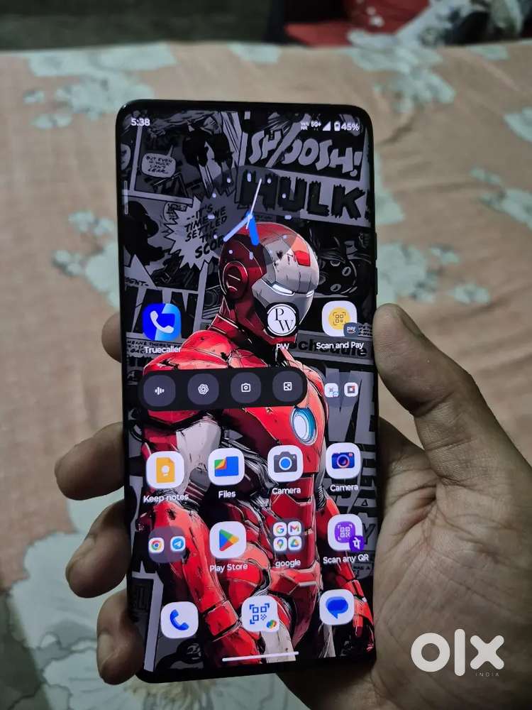 Moto edge 40 5G  Best android phone under this price