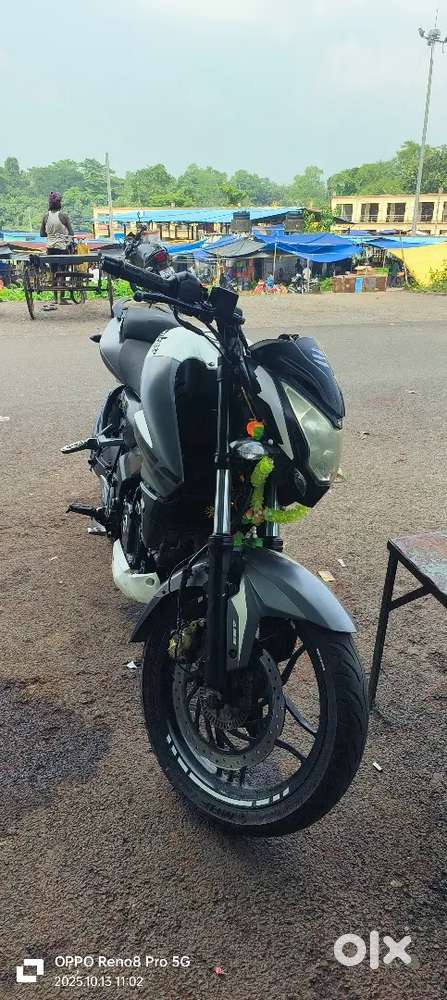 Pulsar ns 200