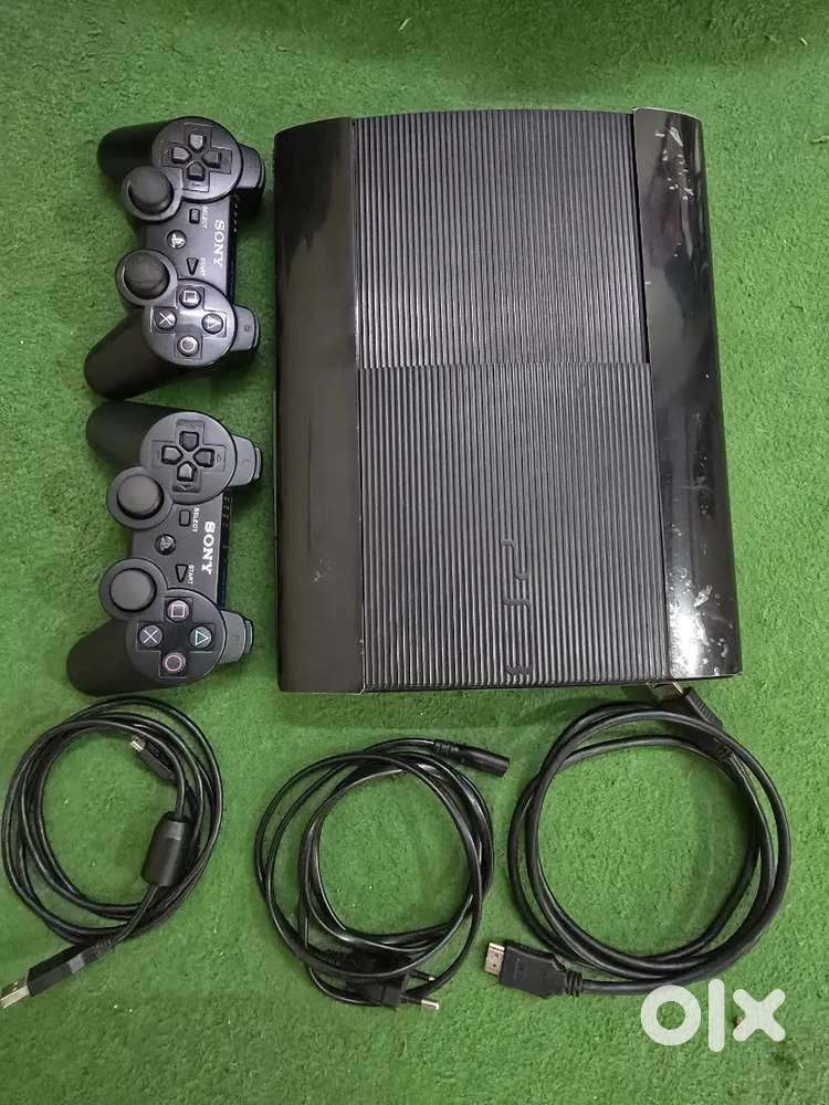 Ps3  2 controller  all cable s