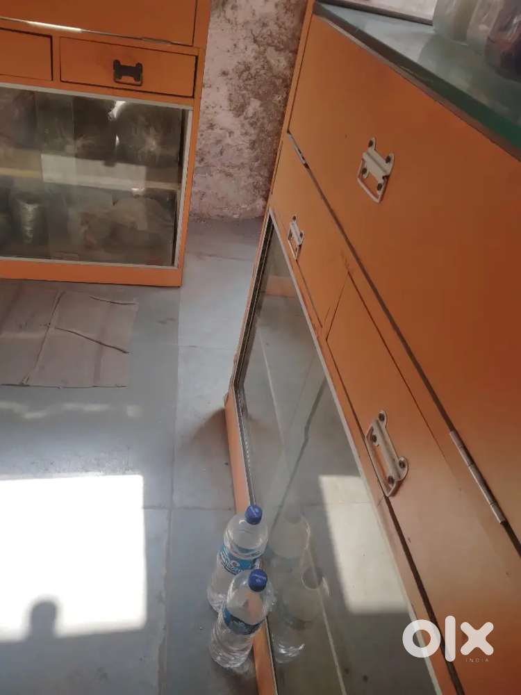 Noorani masala k Upper malad east