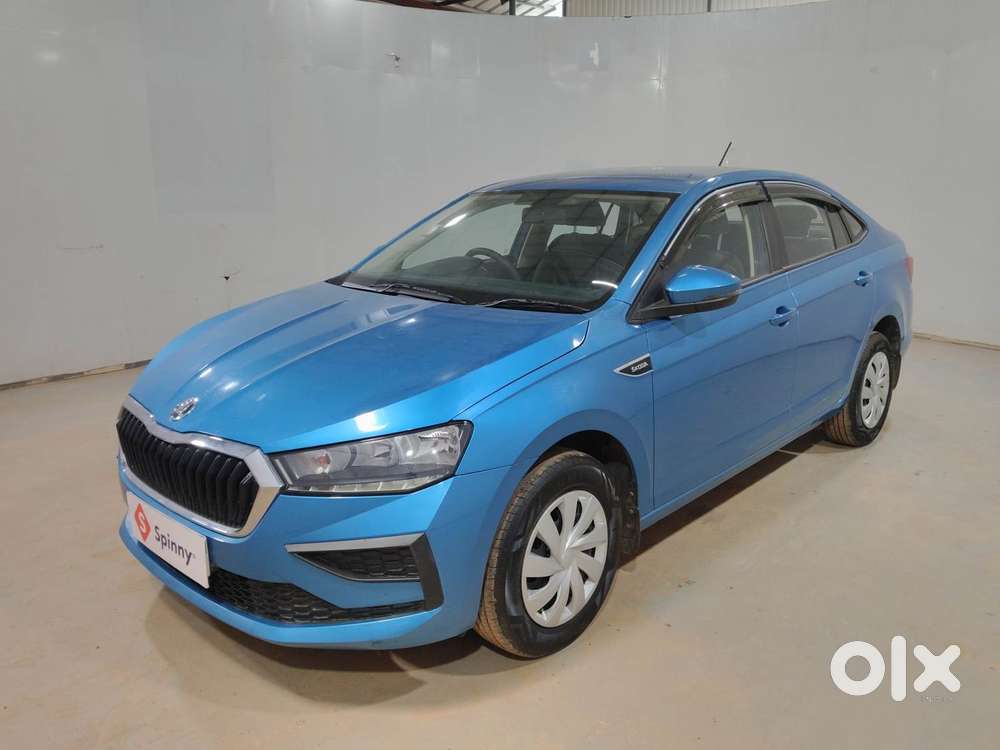 Skoda Slavia Active 1.0L TSI MT, 2022, Petrol