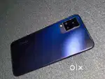 vivo v21 in very good condition