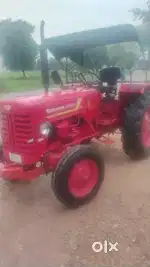 tractor and trolley best tyre and enjan.  insyorence valid dec -2025
