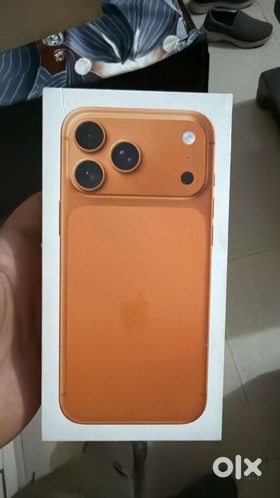 Iphone 17 pro max 256 gb and 512 gb both available sealed pack box