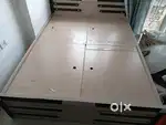 Bed,kingzize bed