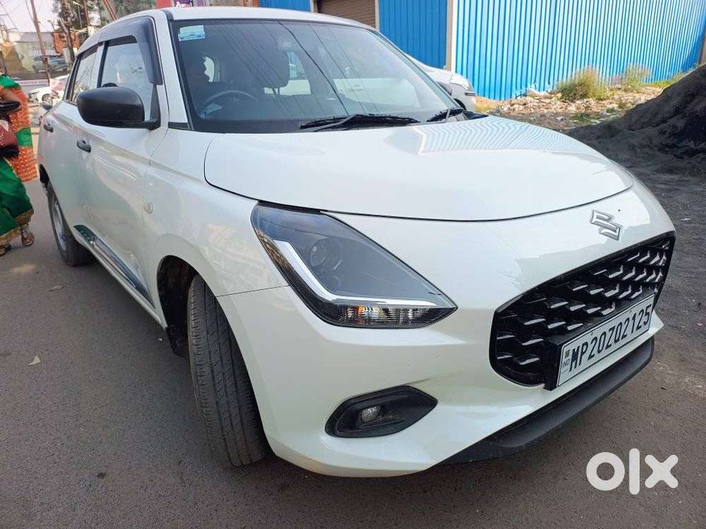 Maruti Suzuki Swift LXI Optional-O, 2024, Petrol
