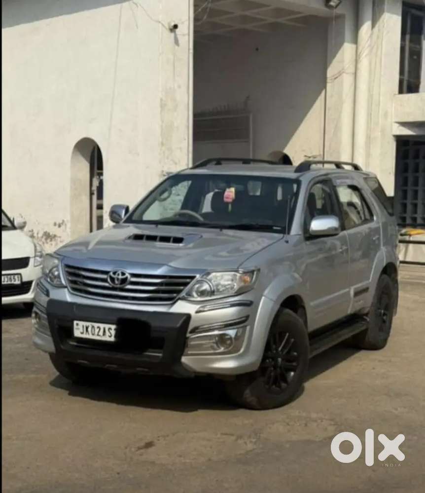 Toyota Fortuner 2011 Diesel 149000 Km Driven