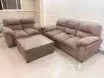 5 Seater Sofa with Centre Table