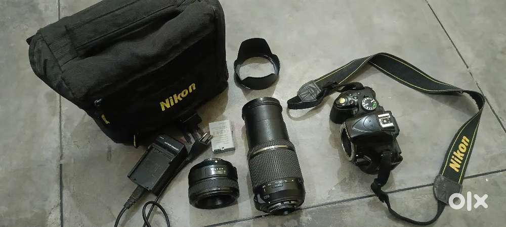 Nikon d 5200 camra good condition