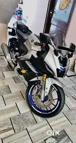 YAMAH R15M SHOWROOM CODITION