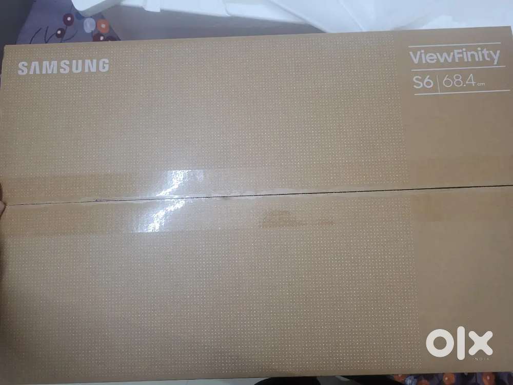 QHD 2K 27 Inch Monitor (Samsung ViewFinity S6)