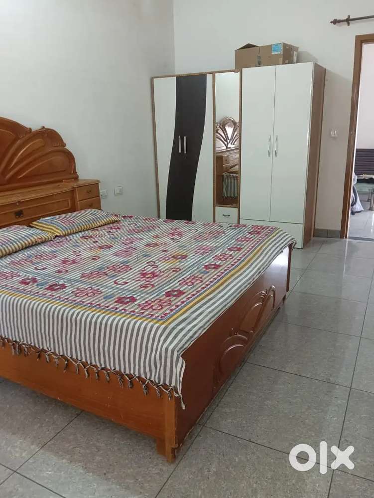 Fully furnished 1st floor for rent with parking