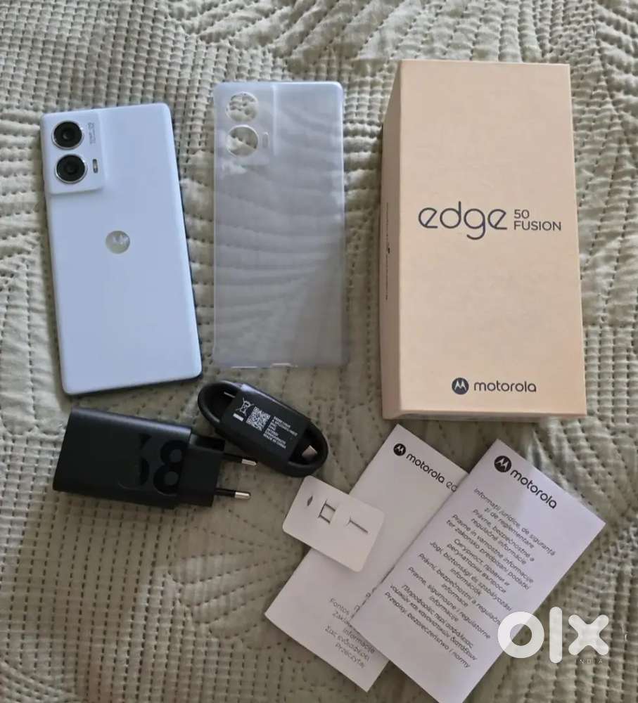 Motorola Edge 50 fusion 8/128 RS.19000
