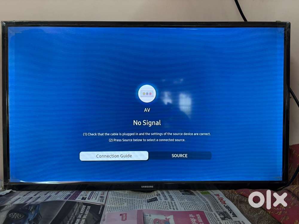 Samsng smart LED TV screen size 80 cm