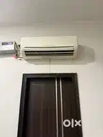 Mitsubishi AC 1 Ton