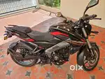 NS200,Bajaj