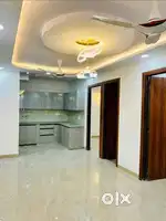 It's @3bhk corner unit with dual balconies at posh location