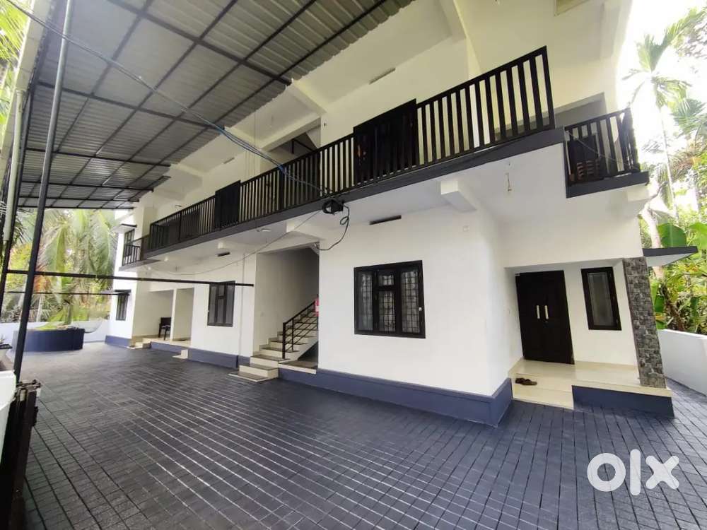 2BHK near Chelavoor, Karanthur