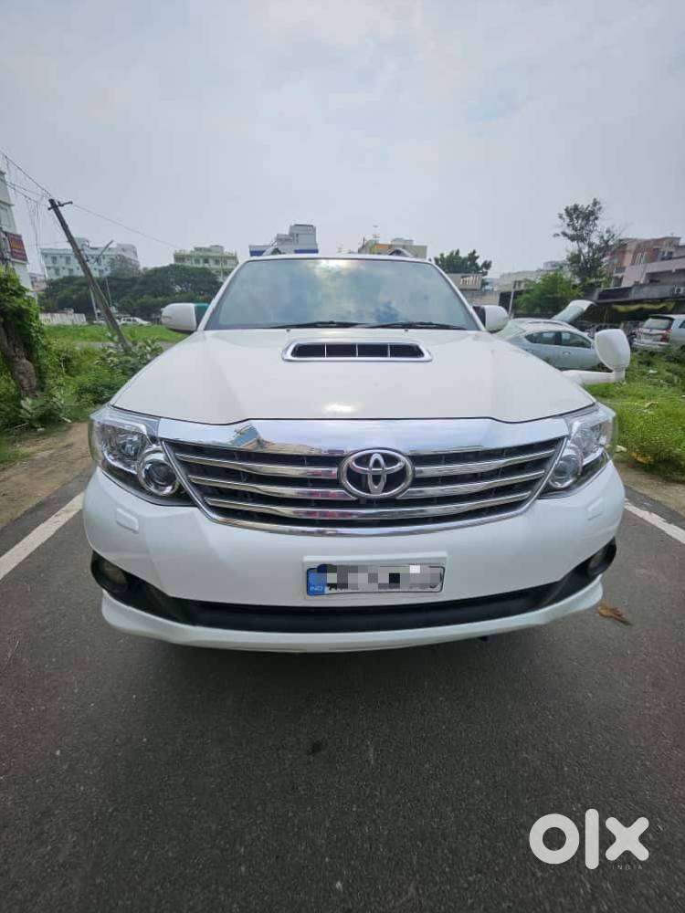 Toyota Fortuner 3.0 4X2 MT, 2013, Diesel