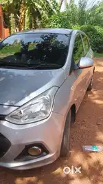 Hyundai Grand i10 2015 Petrol 112000 Km Driven