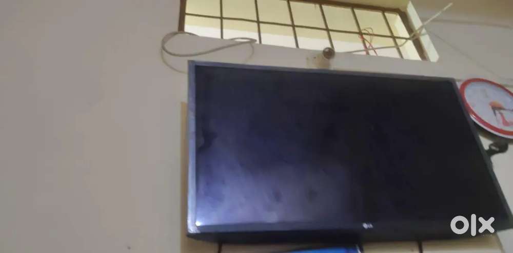 LG tv in good condition