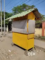 Fast food for rent