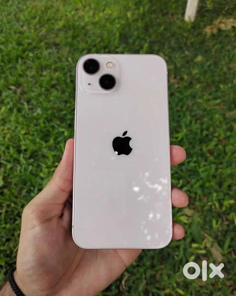 Refurbished iPhone 13 (128GB/256GB/) - Excellent Condition!