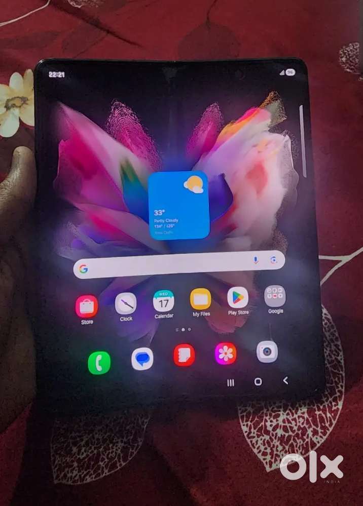 Samsung Z Fold 3