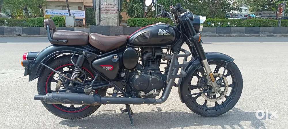 CLASSIC 350 STEALTH BLACK  MODEL 2022 FOR SALE