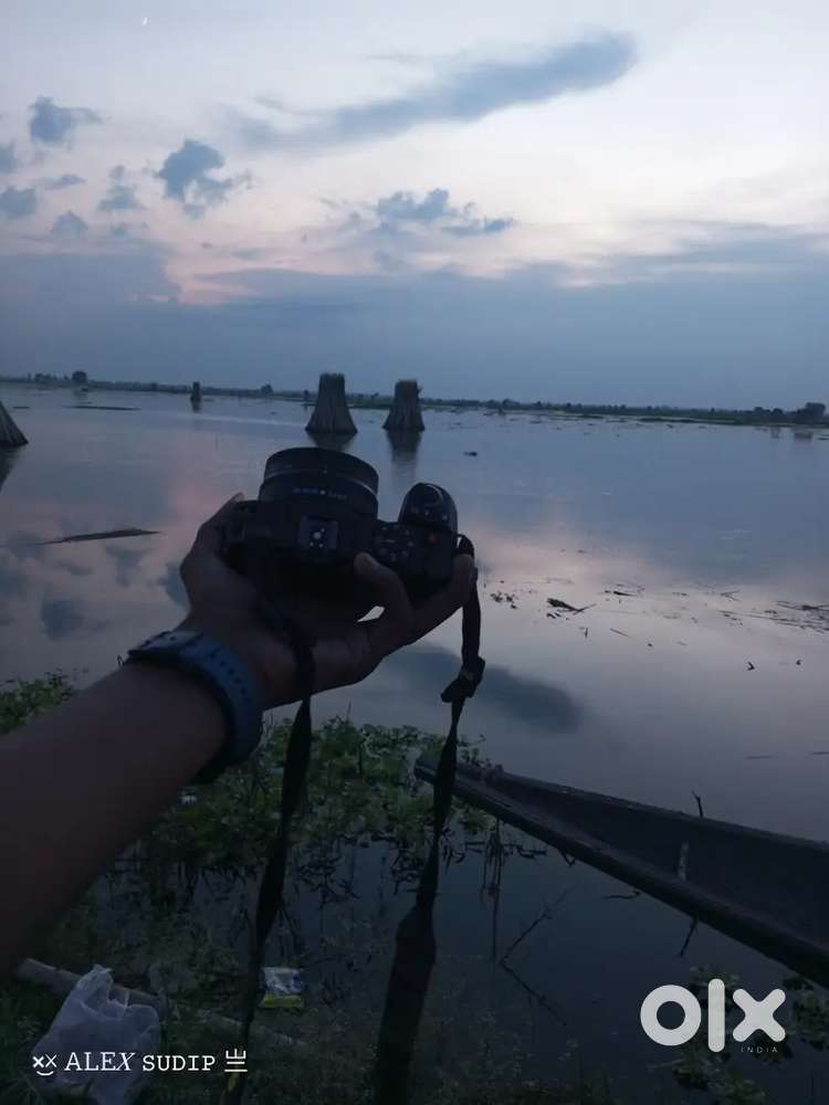 Nikon z30 camera with 16.50mm ..