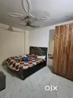 Looking for Roommate