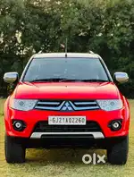 Mitsubishi Pajero Sport 2015
