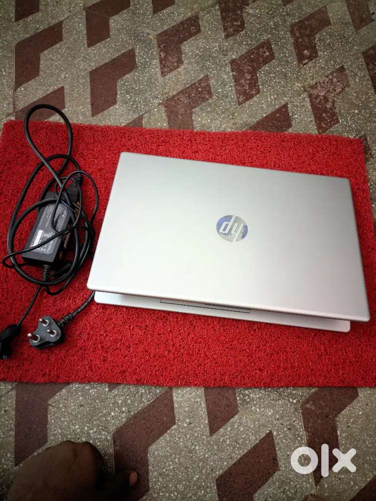 Hp laptop i3 12gen 8gb ram 512ssd