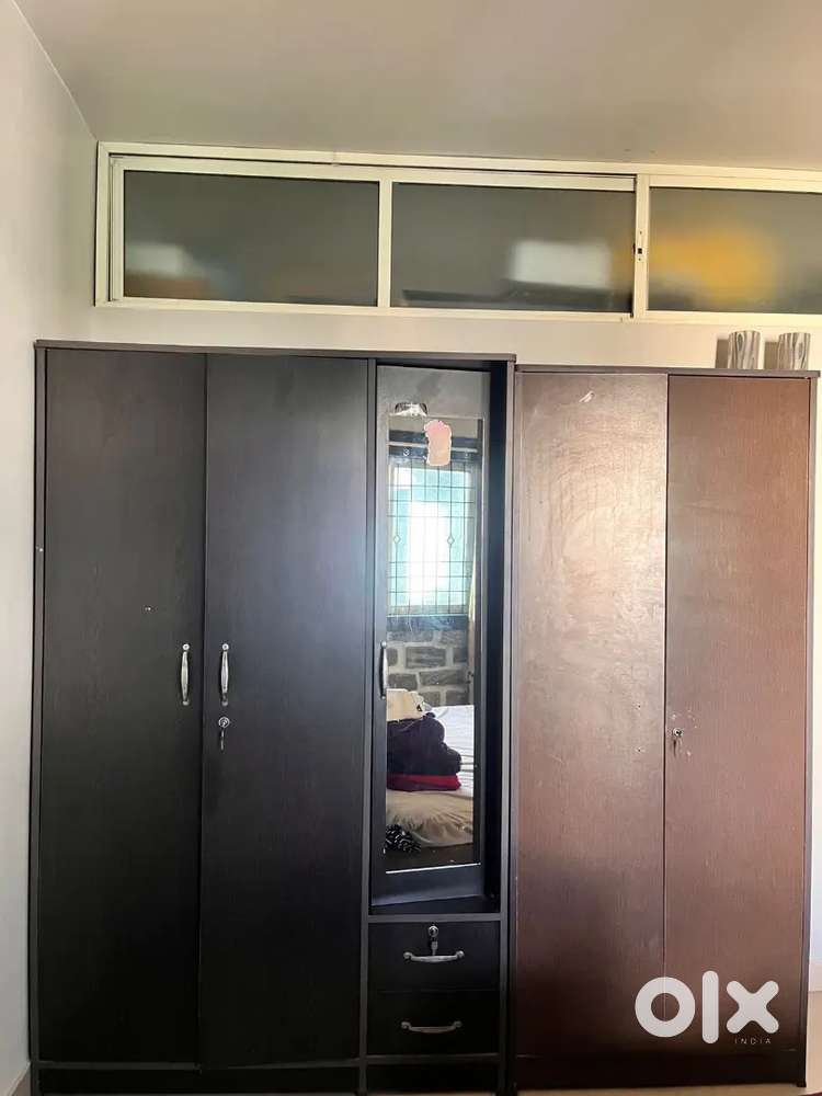 Good condition wardrobe for sale